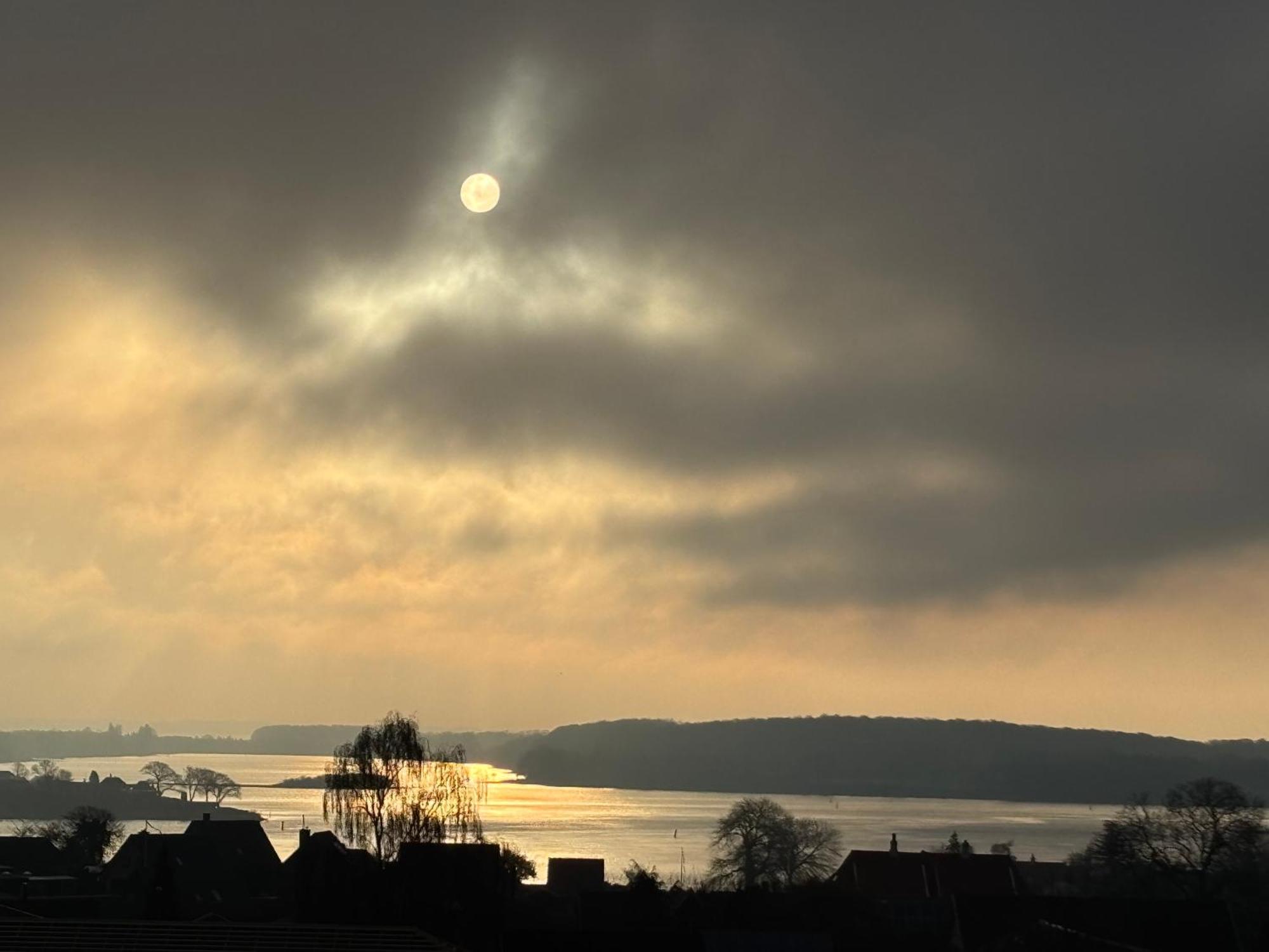 Eskaerhus Pa Tasinge, Taet Pa Svendborg - Afdeling Med Egen Indgang Daire Troense Dış mekan fotoğraf